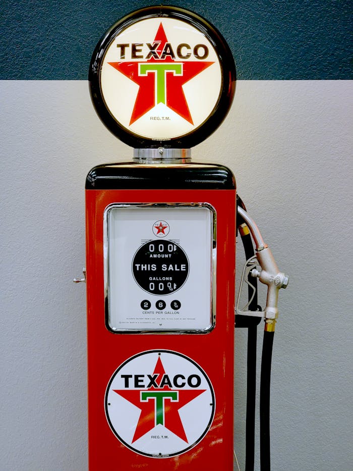 services-04 Classic Texaco gas pump showcasing vintage design and branding.